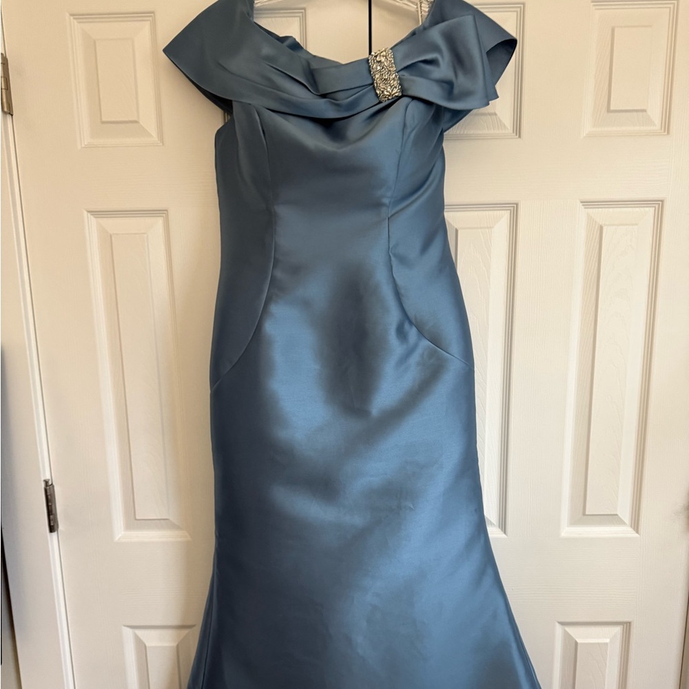 Sophisticated Satin Off-Shoulder Gown
Cameron Blake Evening Gown